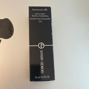 Perfect flow flawless foundation 3.75